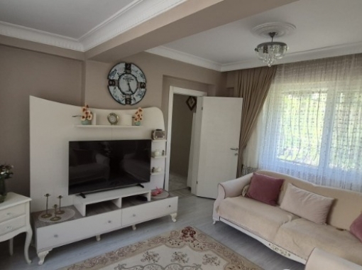 ARNAVUTKÖY MERKEZ MAH. SATILIK 140m2 2+1 TERS DUBLEKS BAHÇELİ DAİRE